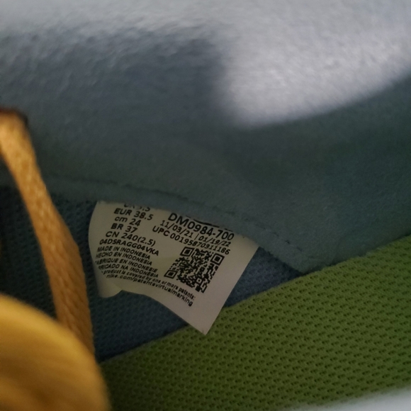 Nike Air Force 1 LV8 Sun Club (GS) DMO984-700 - Picture 8 of 9